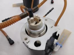 ASTON MARTIN Aston Martin DB9 COUPE Fuel Pump Electric CD33-9H307-AB Fuel Pump V12 — thumbnail 6