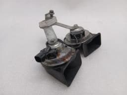 ASTON MARTIN Aston Martin DB9 COUPE Horn 4G43-37-10262 Horn Fanfare — thumbnail 5