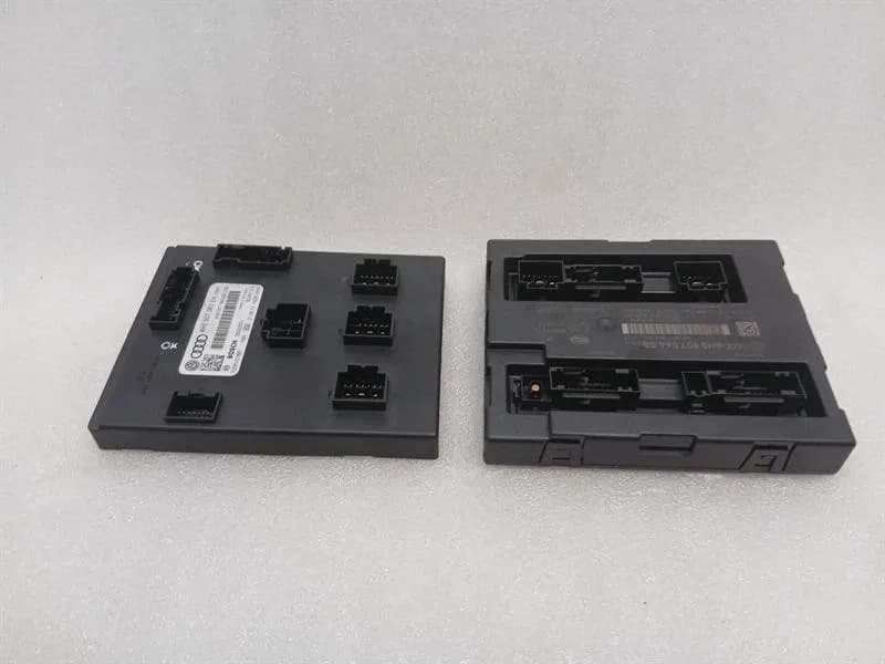 AUDI Audi R8 4S AWD BCM control module 4H0907063EK comfort control unit