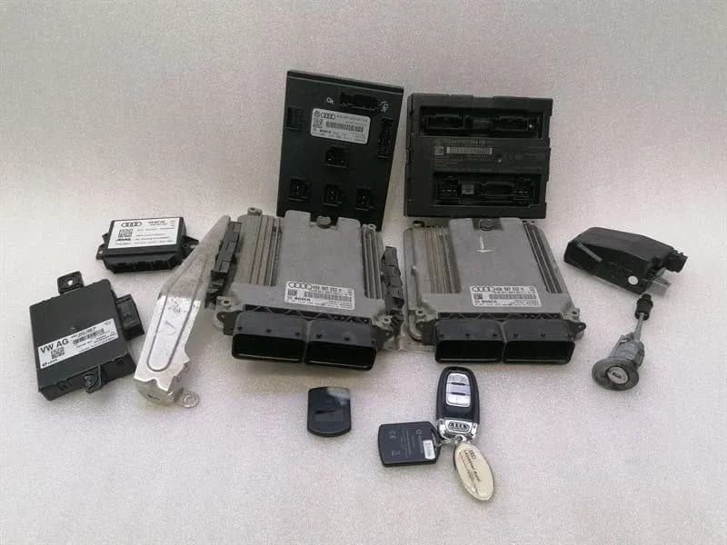 AUDI Audi R8 4S AWD engine ECU set 4S0907552M engine control unit set
