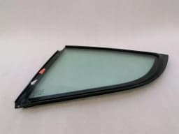 ASTON MARTIN Aston Martin DB9 COUPE Left Rear 1/4 Glass 4G43-76-11087 Door Panel 1/4 Rear LH — thumbnail 5