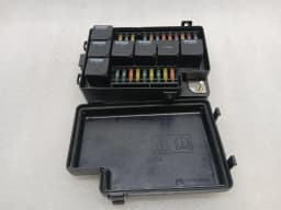 ASTON MARTIN Aston Martin DB9 COUPE Fuse Box 4G43-14A073-AJ Fuse Box — thumbnail 1