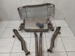 ASTON MARTIN Aston Martin DB9 exhaust silencer 4G43-5230-FC exhaust silencer V12 — thumbnail 2