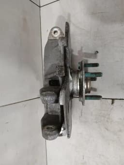 ASTON MARTIN Aston Martin DB9 COUPE Right Rear Hub 8D33-5A970-AB Wheel Bearing Housing Rear Re — thumbnail 6