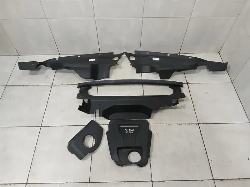 AUDI Audi R8 4S AWD engine bay cover set 4S8863082B engine compartment cover panel