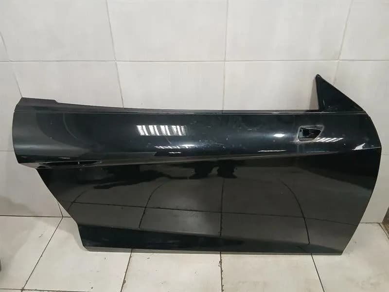 AUDI Audi R8 4S AWD right front door 4S7831052 door front right Spyder only
