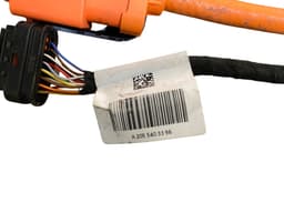 MERCEDES-BENZ A2055403396 Battery charging port / dock MERCEDES-BENZ C-CLASS (W205) (2013-2021) — thumbnail 3