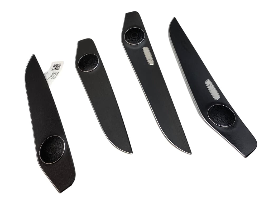 MERCEDES-BENZ A2057204724 A2057204824 A2057301705 A2057301805 Door moulding set MERCEDES-BENZ C-CLASS (W205) (2013-2021)
