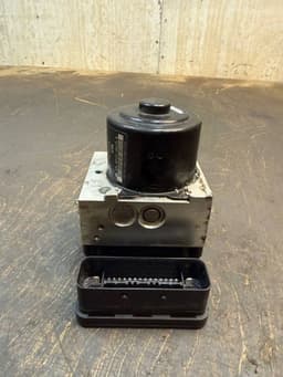 VW 7E0614517C 7E0907379G ABS hydraulic unit / pump VW TRANSPORTER T5 / MULTIVAN (7H, 7E, 7J) (2003-2015) — thumbnail 6