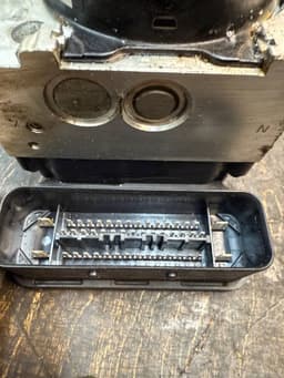 VW 7E0614517C 7E0907379G ABS hydraulic unit / pump VW TRANSPORTER T5 / MULTIVAN (7H, 7E, 7J) (2003-2015) — thumbnail 5