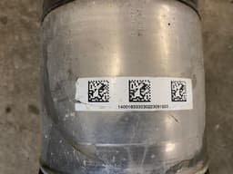 VOLVO 32269548 Air shock absorber front left VOLVO XC90 II (09.14-) — thumbnail 4