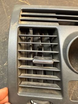 MERCEDES-BENZ A6396800007 6396800007 Air Vent Center Front MERCEDES-BENZ VITO / VIANO (W639) (2003-2014) — thumbnail 9