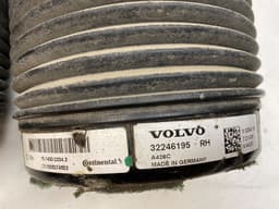 VOLVO 32246194 32246195 Air suspension / self-levelling suspension set VOLVO XC90 II (09.14-) — thumbnail 3