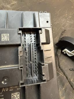 VW 7H0937087F Comfort Module (CCM) VW TRANSPORTER T5 / MULTIVAN (7H, 7E, 7J) (2003-2015) — thumbnail 8