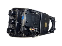 MERCEDES-BENZ A2056807506 center Console MERCEDES-BENZ C-CLASS (W205) (2013-2021) — thumbnail 3