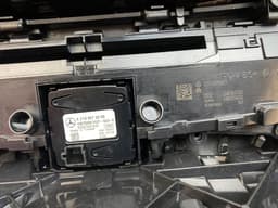 MERCEDES-BENZ A2056807506 center Console MERCEDES-BENZ C-CLASS (W205) (2013-2021) — thumbnail 4