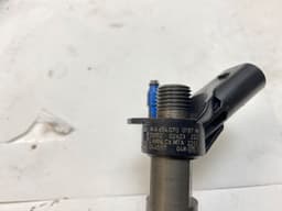 MERCEDES-BENZ 0445117048 0445117047 Fuel injector set MERCEDES-BENZ C-CLASS (W205) (2013-2021) — thumbnail 4