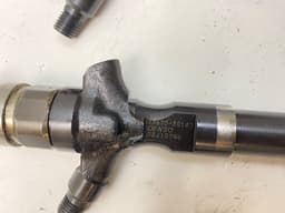 TOYOTA 2367039316 Fuel injector set TOYOTA LAND CRUISER 120 (2002-2009) — thumbnail 4