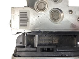 MERCEDES-BENZ A2059003449 ABS hydraulic unit / pump MERCEDES-BENZ C-CLASS (W205) (2013-2021) — thumbnail 2