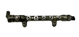 MAZDA SH0113GC0 Fuel Distributor / fuel rail MAZDA 6 (GJ, GL) (2012-2020) — thumbnail 1