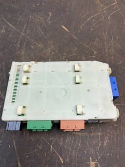 VOLVO 7G9T14C256GA 30765877 30765877AC Fuse box VOLVO S80 II (AS) (2006-2016) — thumbnail 5