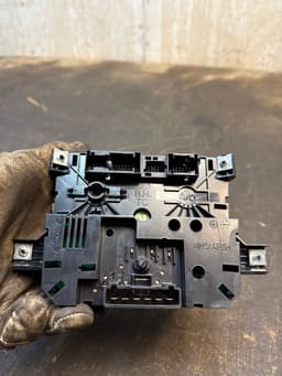 MERCEDES-BENZ A6399060000KZ A6399060000 6399060000 Heater control panel MERCEDES-BENZ VITO / VIANO (W639) (2003-2014) — thumbnail 6
