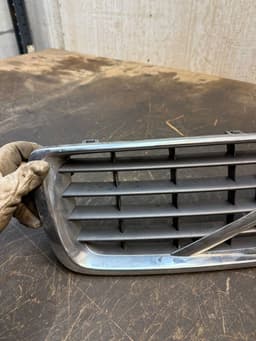 VOLVO 30655102 Radiator Grille VOLVO S80 II (AS) (2006-2016) — thumbnail 4
