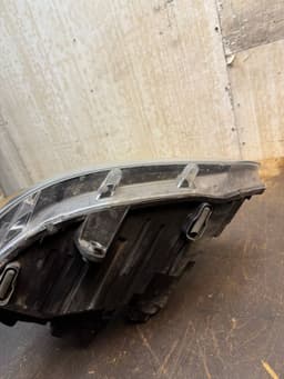 VW 7E1941016H 030125430200 Headlight right VW TRANSPORTER T5 / MULTIVAN (7H, 7E, 7J) (2003-2015) — thumbnail 6