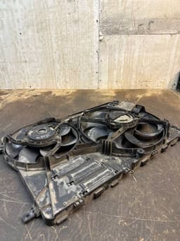 VOLVO 31200375 Radiator Fan Electric VOLVO S80 II (AS) (2006-2016) — thumbnail 3