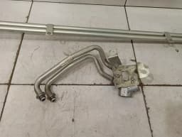 ASTON MARTIN Aston Martin Vanquish AM310 Gearbox Pipes FD33-321363-AA Transmission Oil Line — thumbnail 2
