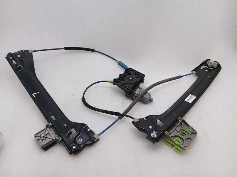 AUDI Audi R8 4S AWD Left Front Door Winder 4S7837461B Spyder Window Regulator Front Left