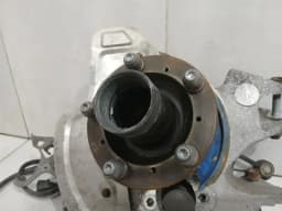 PORSCHE Porsche 911 991 GT3RS Mk1 Right Rear Hub 9913316128 Wheel Bearing Housing Rear Re — thumbnail 3