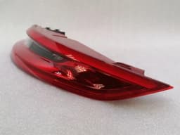 PORSCHE Porsche 911 991 Right Rear Light 99163116802 MK2 RHD RIGHT HAND DRIVE UK FOG LIGHT — thumbnail 3