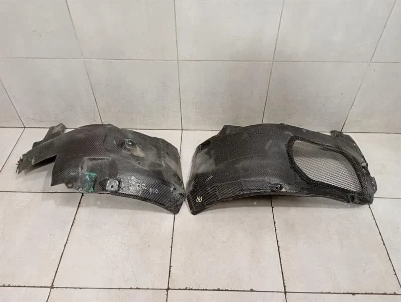 Lamborghini Huracan Rear Right Wheel Arch Liner 4T0810172C Wheel Arch Cover