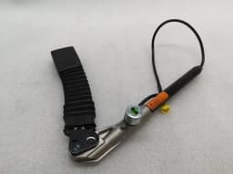 MERCEDES-BENZ Mercedes SLK R171 Right Front Seatbelt Tensioner A1978600269 Front Seat Belt Tensioner — thumbnail 1