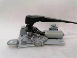 PORSCHE Porsche 911 996 Rear Wiper Motor 99662808000 Wiper Motor Rear — thumbnail 2