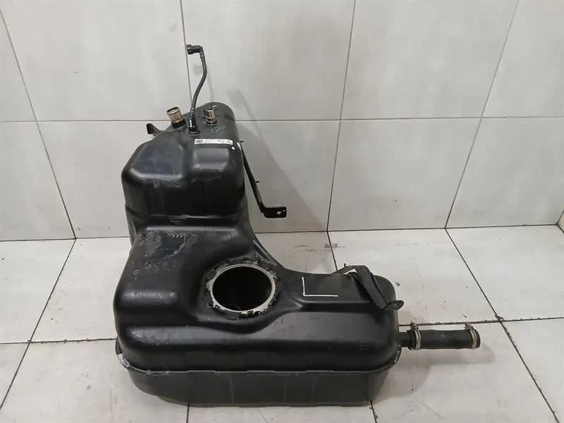 LAMBORGHINI Lamborghini Huracan LP640 EVO Fuel Tank 4T8201022G RH Fuel Tank Right