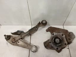 PORSCHE Porsche Boxster 986 Left Front Hub 99634195712 Wheel Bearing Housing Front Left — thumbnail 1