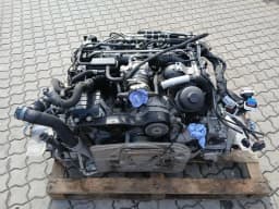 PORSCHE 2020 PORSCHE 992 911 3.0 TURBO COMPLETE ENGINE DKC DKCA 9A210093010 — thumbnail 3