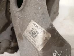 PORSCHE Porsche 911 992 Left Front Hub 992407245Y Wheel Bearing Housing Front Left — thumbnail 6