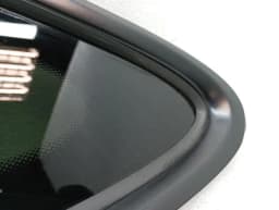 PORSCHE Porsche 911 992 Left Rear 1/4 Glass 992845297 Door Window 1/4 Rear LH — thumbnail 10