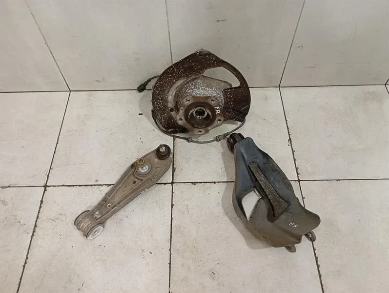 Porsche 911 991 Right Front Hub 99134115805 Wheel Bearing Housing Front Right