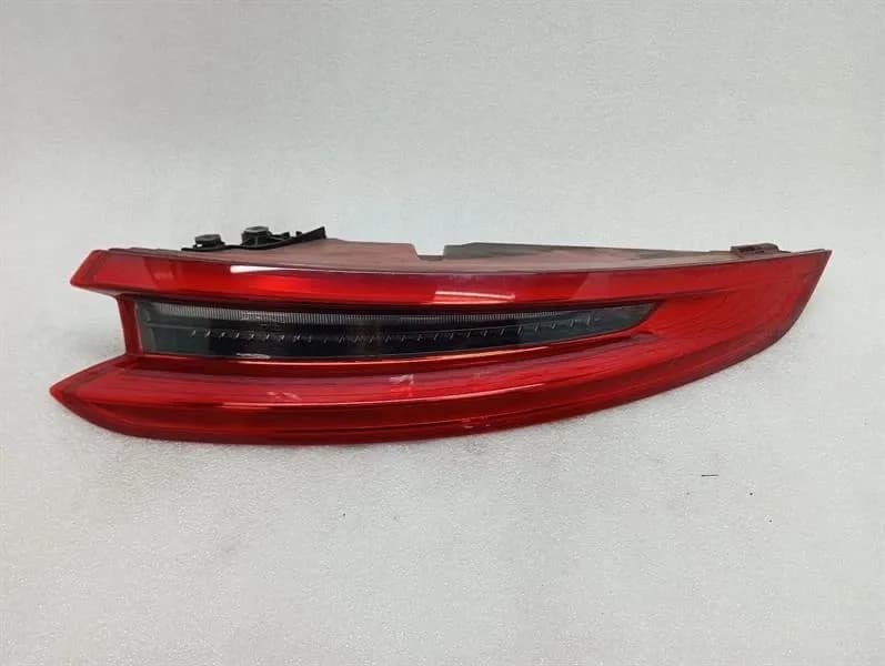 PORSCHE Porsche 911 991 Right Rear Light 99163116805 RHD UK FOG LIGHT MK2 17-19