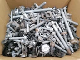 PORSCHE PORSCHE TAYCAN 9J SCREWS BOLTS FROM ONE CAR SET BOLTS — thumbnail 3