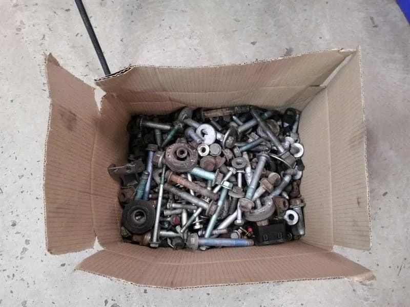 PORSCHE PORSCHE 911 996 SCREWS BOLTS FROM ONE CAR SET BOLTS