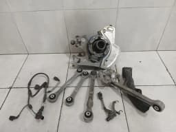PORSCHE Porsche 911 991 GT3RS Mk1 Left Rear Hub 99133161108 Wheel Bearing Housing Rear Left — thumbnail 2