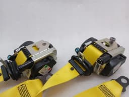 PORSCHE Porsche 911 992 GT3 Front Seatbelt 992857705M Seat Belt Racing Yellow Set — thumbnail 5