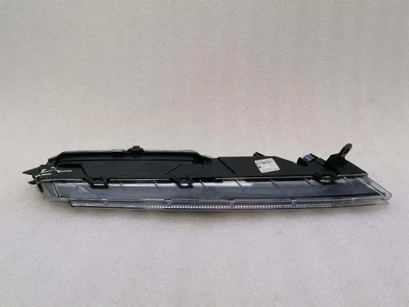 Porsche Cayenne 9Y MK3 E3 DRL Daytime Running Light 9Y0941181A Daytime Running Light