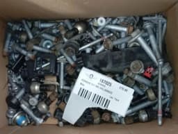 PORSCHE PORSCHE 911 992 SCREWS BOLTS FROM ONE CAR SET BOLTS — thumbnail 2