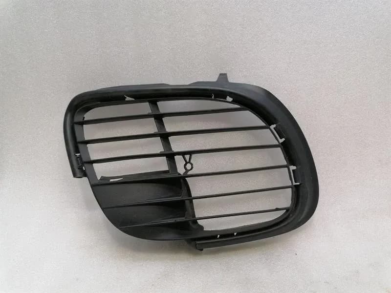 PORSCHE Porsche 911 996 Front Grille 99650556400 Radiator Grille Right Right Turbo